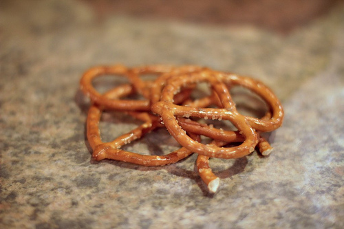 Christmas Pretzels 38